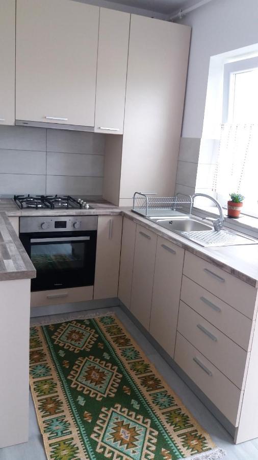 شقة Cazare Apartament Rasnov المظهر الخارجي الصورة