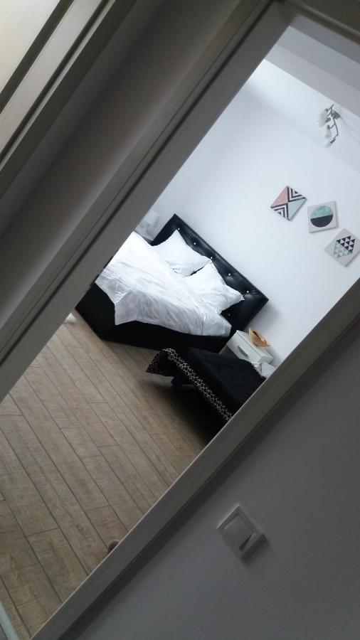 شقة Cazare Apartament Rasnov المظهر الخارجي الصورة