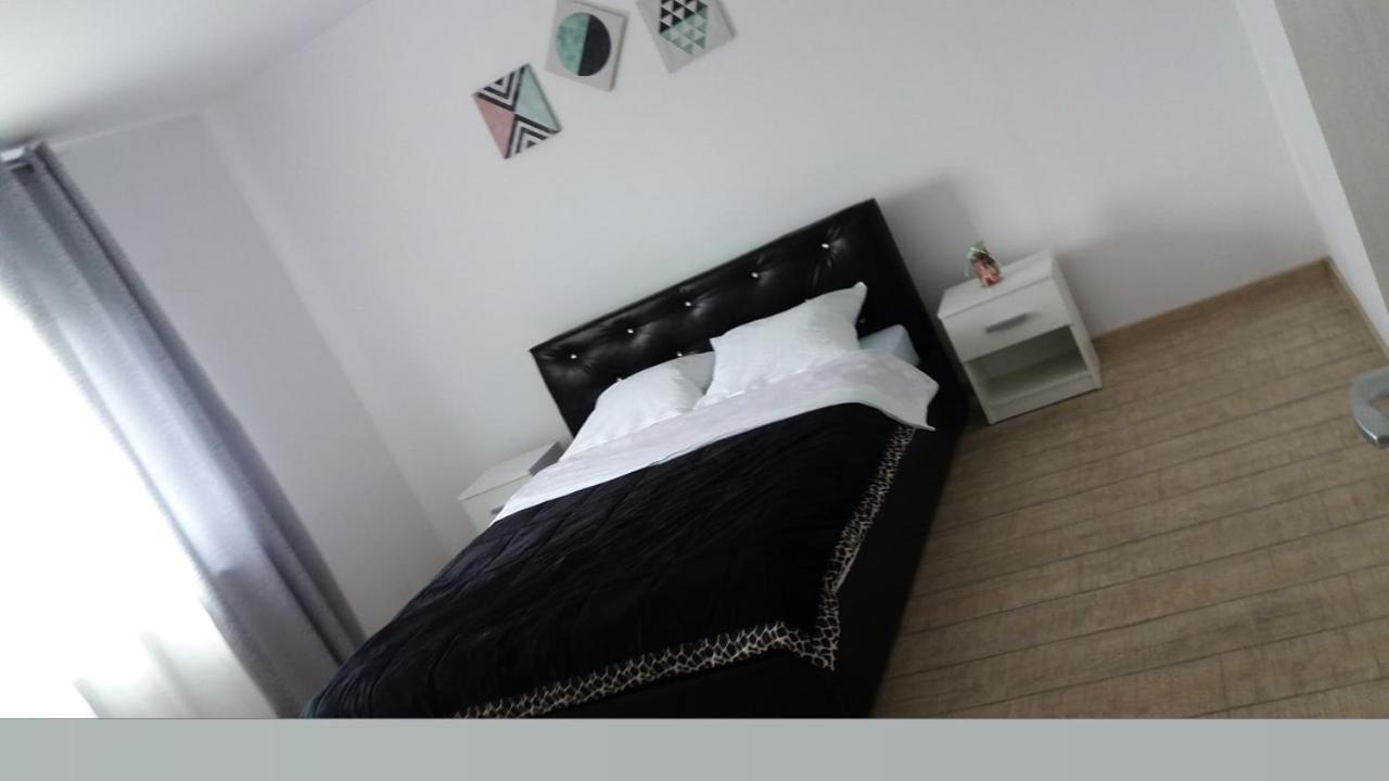 شقة Cazare Apartament Rasnov المظهر الخارجي الصورة
